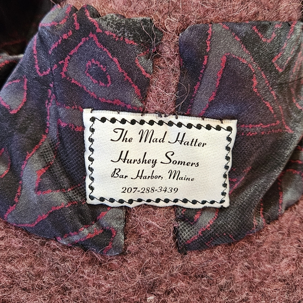 100% Wool Hat - Picture 2 of 2
